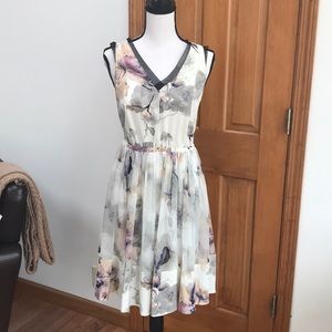 Simply vera vera Wang dress